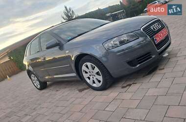 Хэтчбек Audi A3 2005 в 