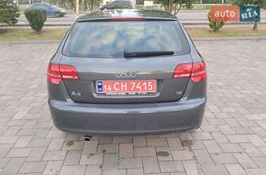 Хэтчбек Audi A3 2005 в 