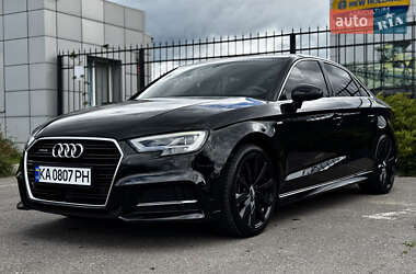 Седан Audi A3 2019 в 