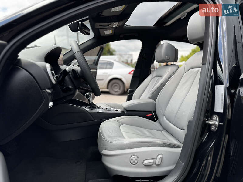 Седан Audi A3 2019 в Киеве