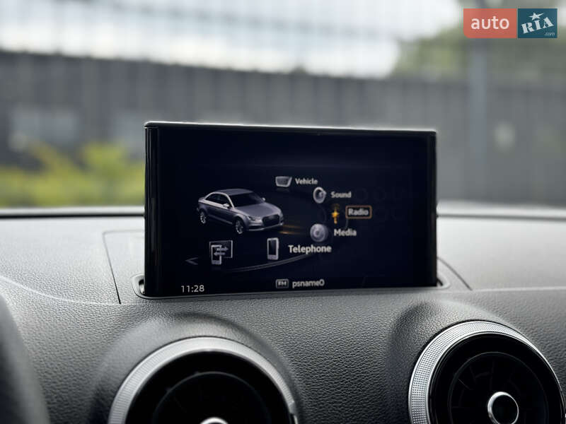 Седан Audi A3 2019 в Киеве