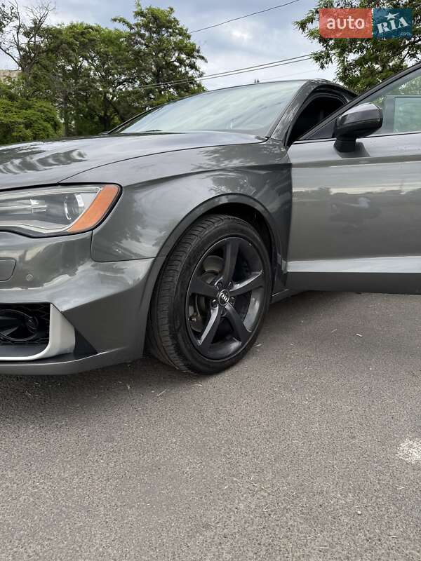 Седан Audi A3 2016 в Одессе
