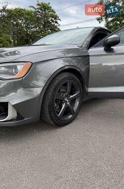 Седан Audi A3 2016 в 