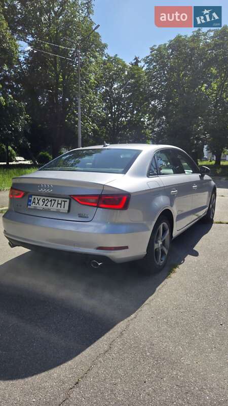 Седан Audi A3 2014 в Желтых Водах