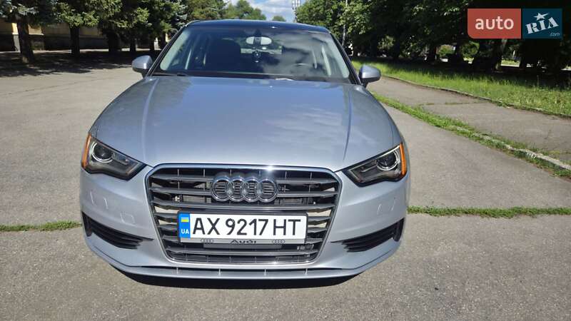 Седан Audi A3 2014 в Желтых Водах