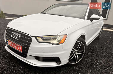 Седан Audi A3 2015 в 