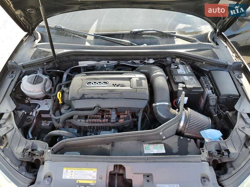 Седан Audi A3 2015 в Львове