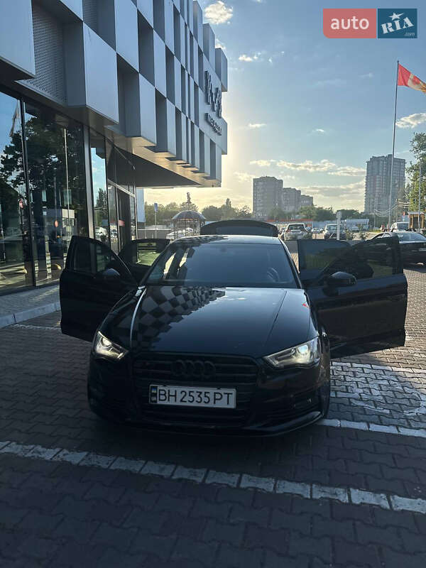 Седан Audi A3 2016 в Одессе