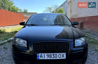Хэтчбек Audi A3 2006 в 