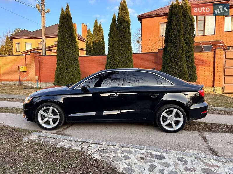 Седан Audi A3 2013 в Харькове