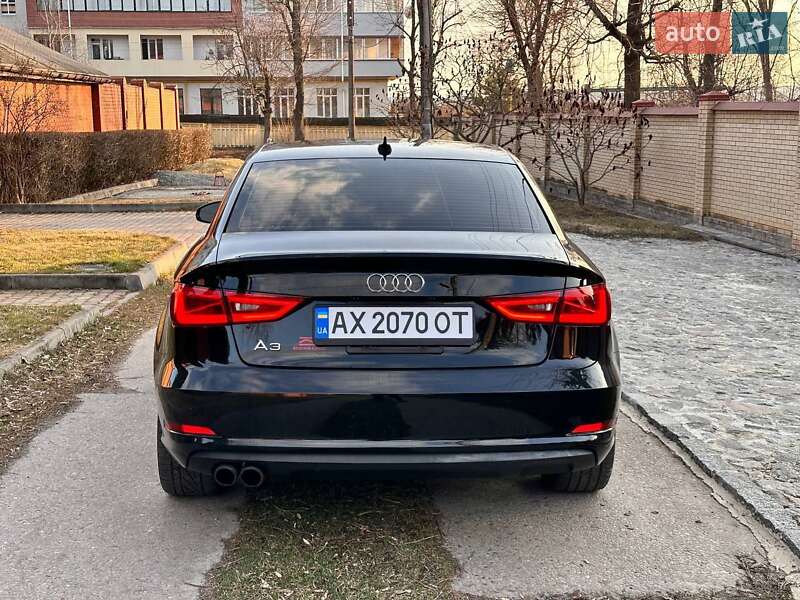 Седан Audi A3 2013 в Харькове