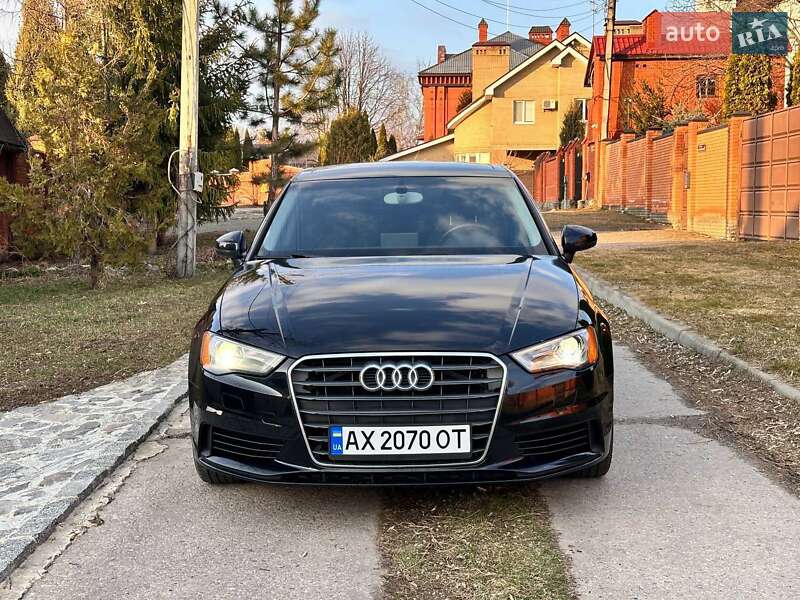 Седан Audi A3 2013 в Харькове