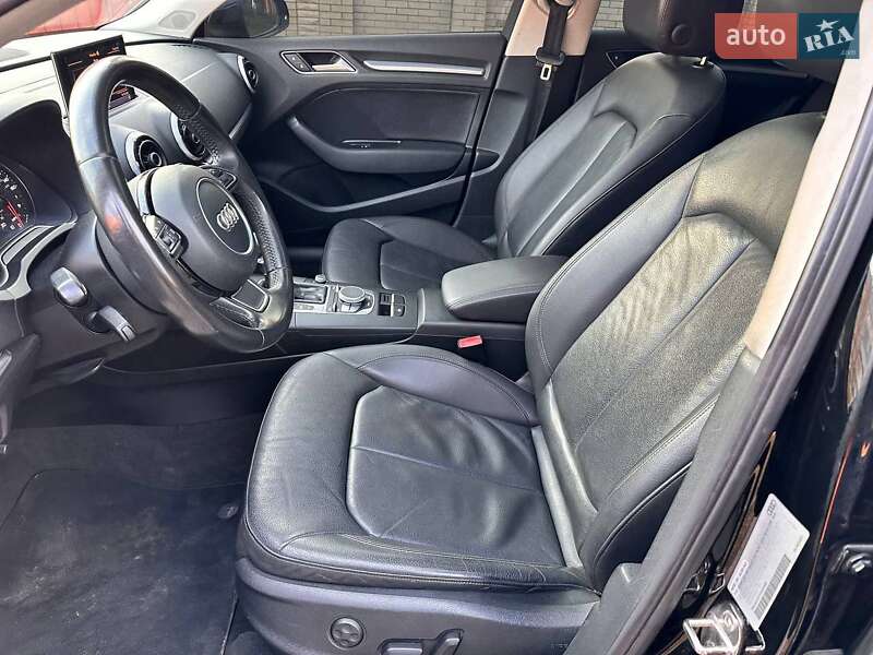 Седан Audi A3 2013 в Харкові