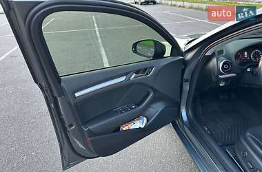 Седан Audi A3 2016 в 