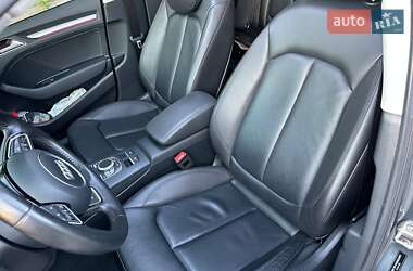 Седан Audi A3 2016 в 