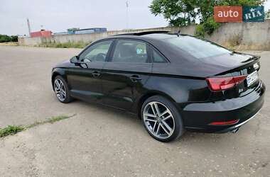 Седан Audi A3 2016 в Одессе