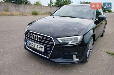 Седан Audi A3 2016 в Одессе