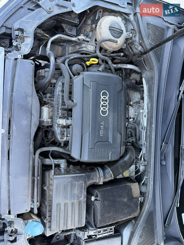 Седан Audi A3 2014 в Новояворовске