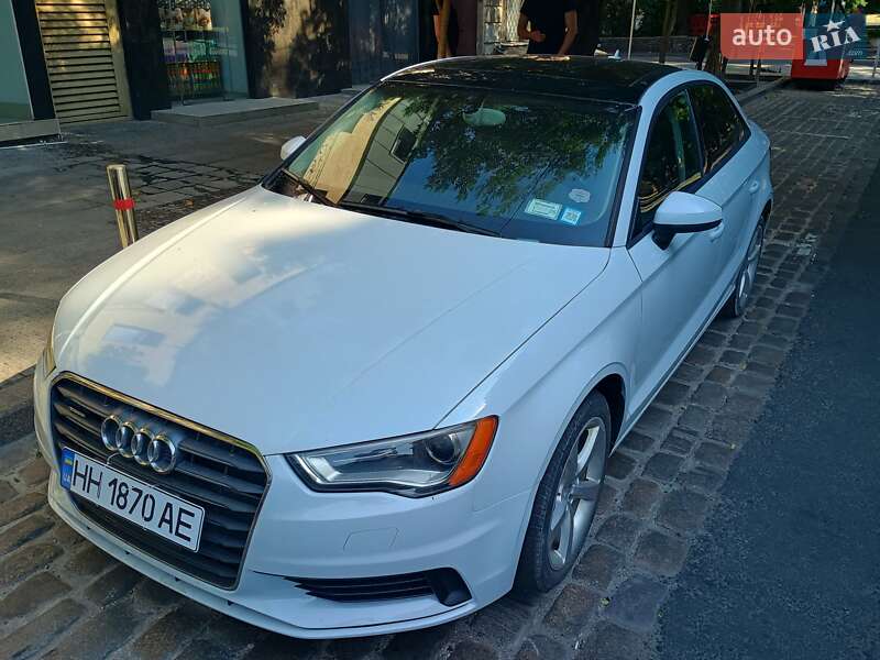 Седан Audi A3 2014 в 