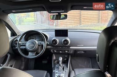 Хэтчбек Audi A3 2016 в 