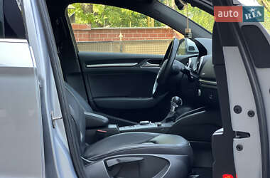 Седан Audi A3 2014 в 