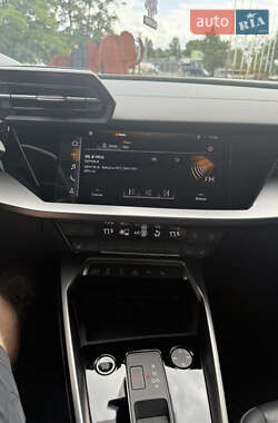 Седан Audi A3 2021 в 