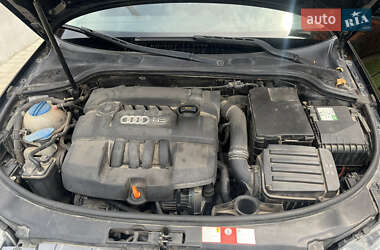 Хэтчбек Audi A3 2005 в 