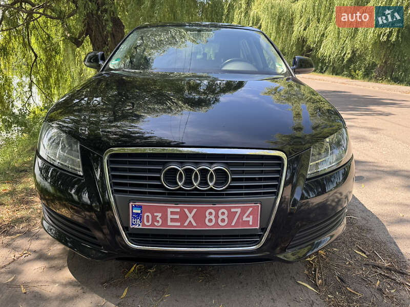 Хэтчбек Audi A3 2009 в Млинове