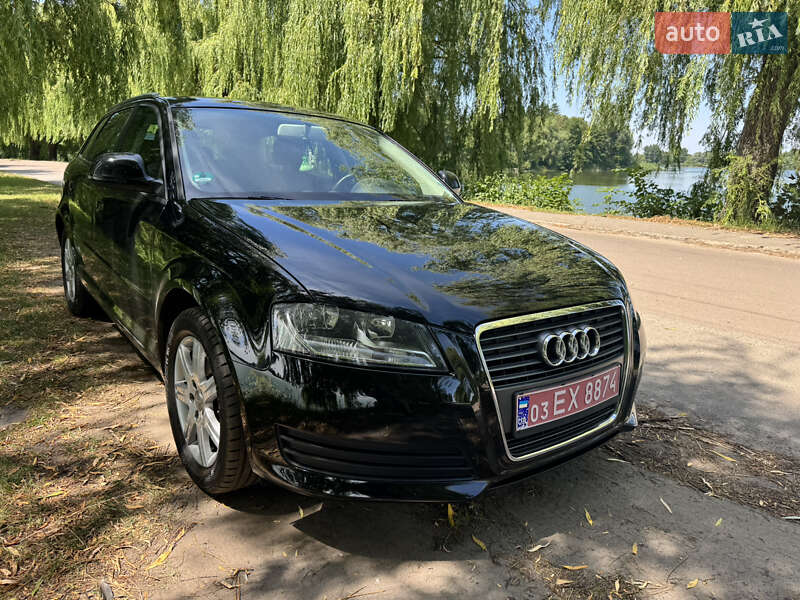 Хэтчбек Audi A3 2009 в Млинове