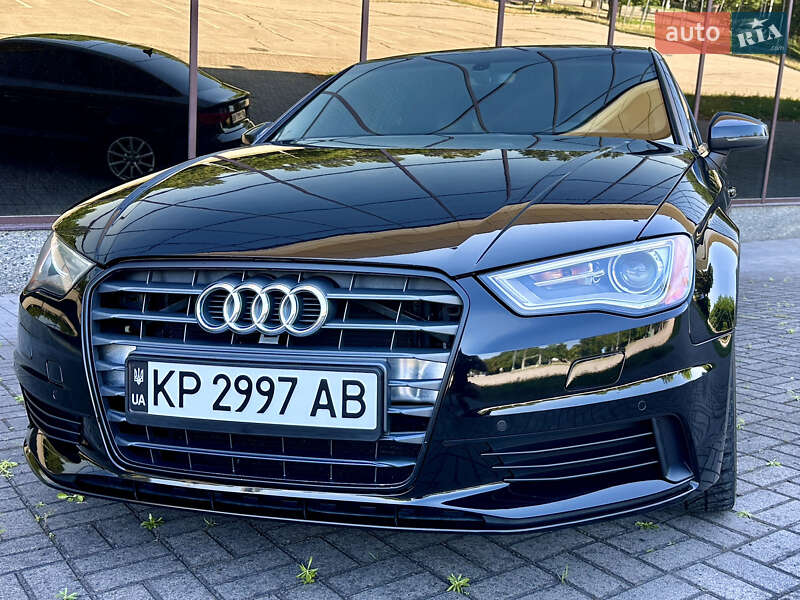 Седан Audi A3 2015 в Запорожье