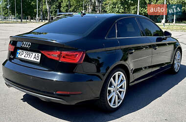 Седан Audi A3 2015 в 