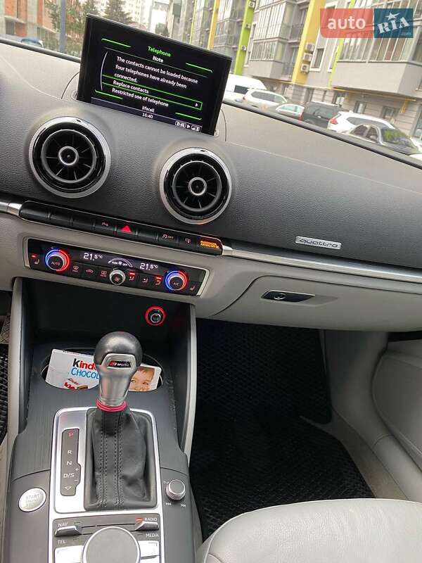 Седан Audi A3 2015 в Львове