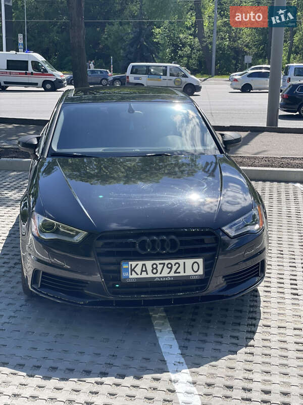 Седан Audi A3 2014 в Киеве