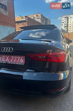 Седан Audi A3 2014 в 