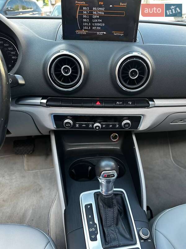 Седан Audi A3 2014 в Полтаве