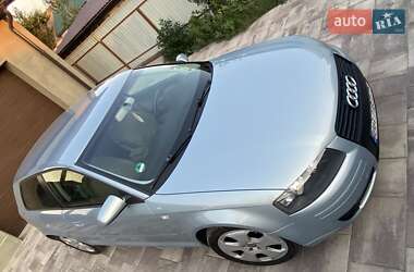 Хетчбек Audi A3 2003 в 