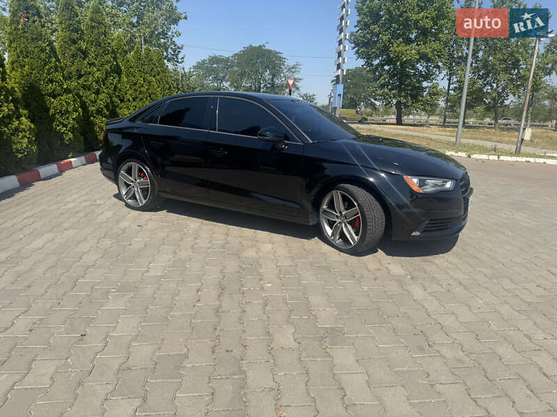 Седан Audi A3 2014 в Миколаєві