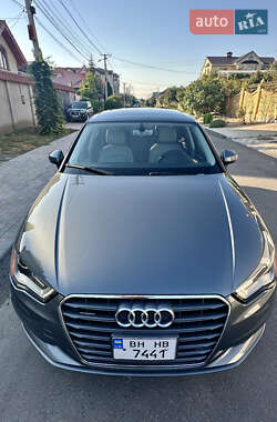 Седан Audi A3 2016 в 
