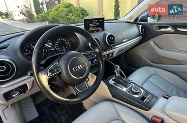 Седан Audi A3 2016 в 