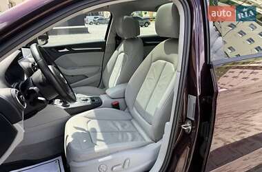 Седан Audi A3 2015 в 