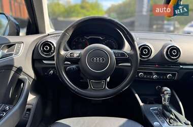 Седан Audi A3 2015 в 