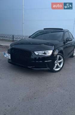 Седан Audi A3 2015 в 
