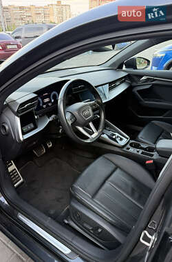 Седан Audi A3 2021 в 