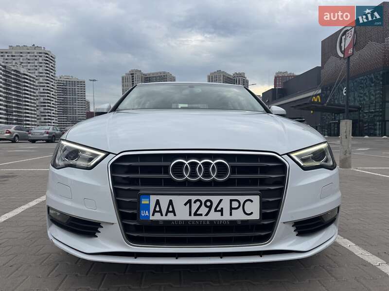Седан Audi A3 2013 в Києві