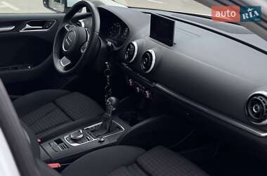 Седан Audi A3 2013 в 