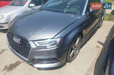 Седан Audi A3 2017 в 