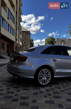 Седан Audi A3 2015 в 