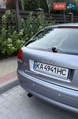 Хетчбек Audi A3 2004 в 