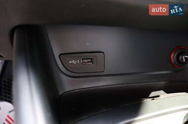 Кабриолет Audi A3 2019 в Львове
