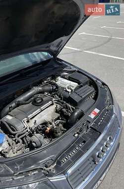 Хетчбек Audi A3 2003 в 
